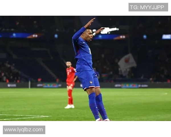 绿茵智慧之光盘点那些被誉为足球场上最聪明的球星